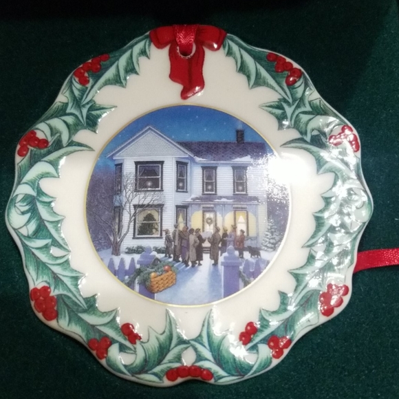 Set of 2 Longaberger Ornaments - Picture 6 of 8